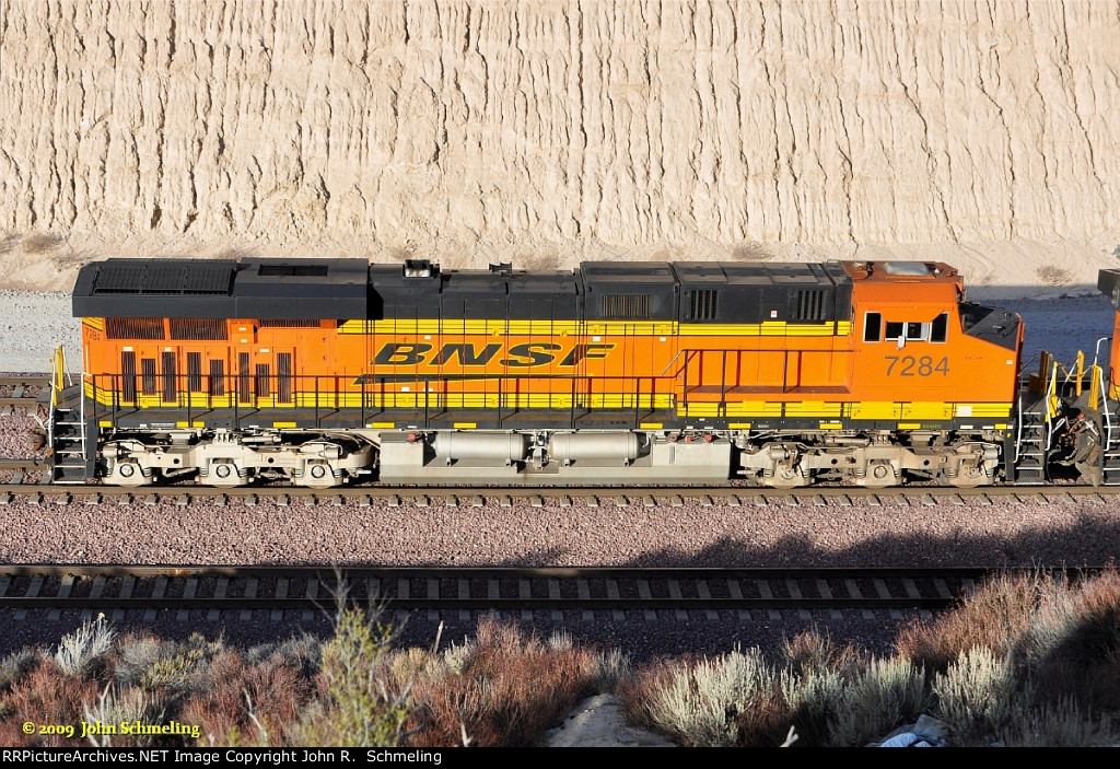 BNSF 7284 (ES44DC) at Cajon Summit CA. 12/29/2009